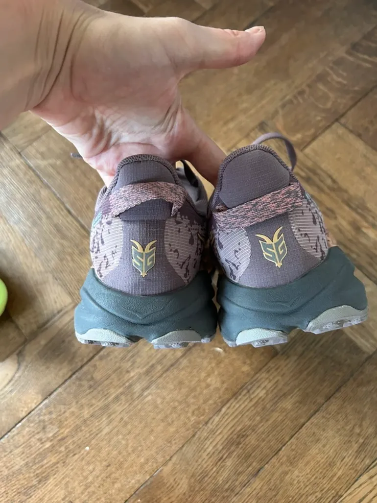 Gebrauchtes Hoka Speedgoat 6 GTX bike — Bild 3 von 4