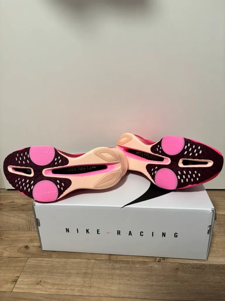 Used Nike Air Zoom Alphafly Next% 3 bike — image 4 of 7