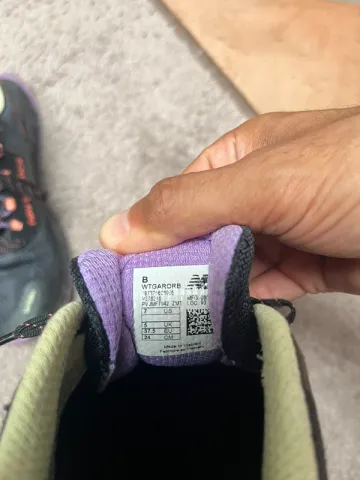 Used New Balance Fresh Foam Garoè bike — image 5 of 6