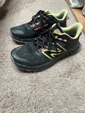 Used New Balance Fresh Foam Garoè bike — image 1 of 6