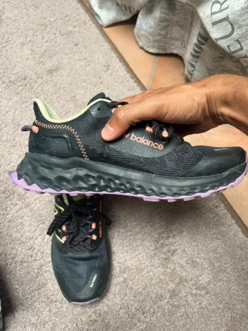 Used New Balance Fresh Foam Garoè bike — image 3 of 6