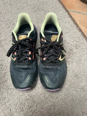 Used New Balance Fresh Foam Garoè bike — image 2 of 6