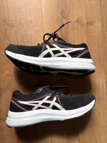 Asics Running Shoes bike d'occasion — image 2 sur 7