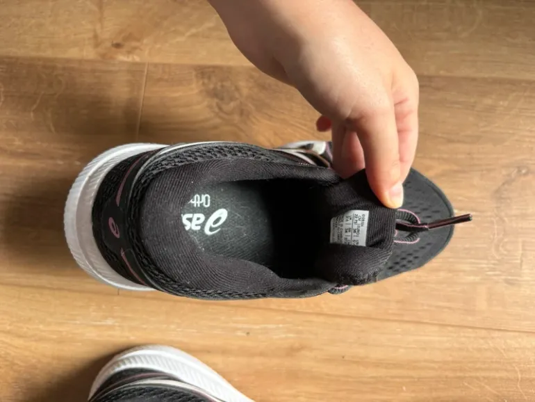 Asics Running Shoes bike d'occasion — image 5 sur 7