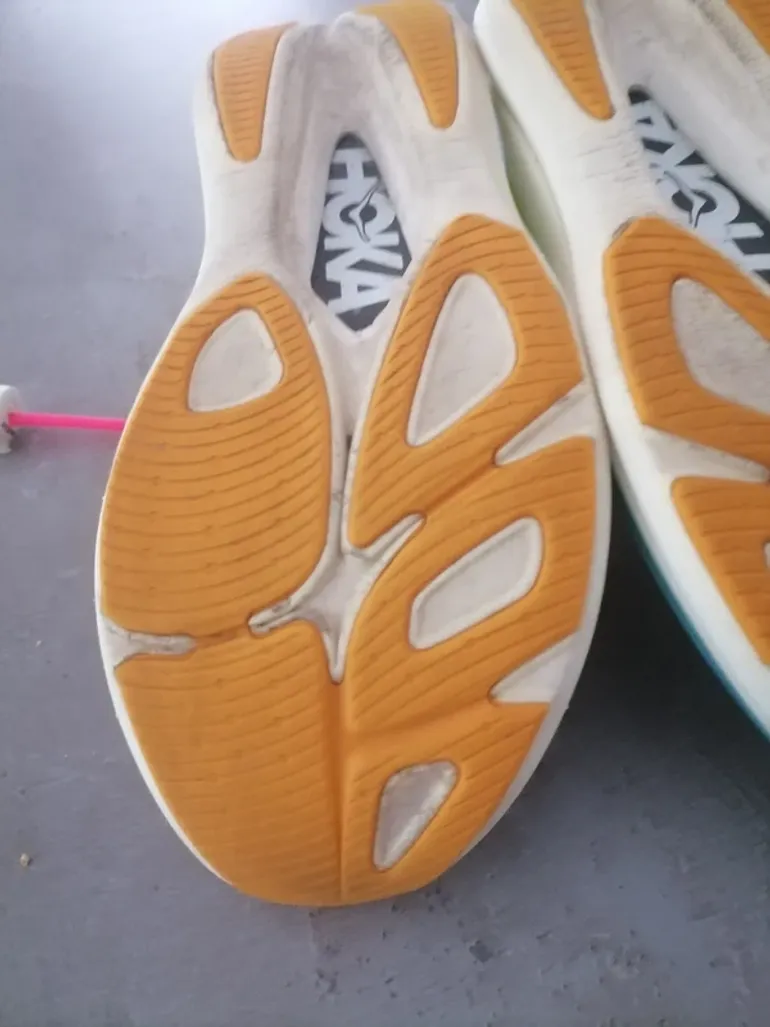Hoka Rocket X2 bike d'occasion — image 5 sur 9