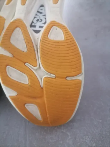 Hoka Rocket X2 bike d'occasion — image 6 sur 9