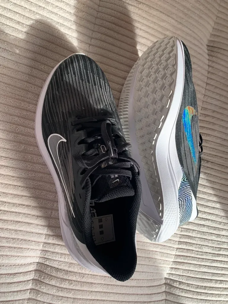 Tweedehands Nike Running Shoes bike — afbeelding 4 van 6
