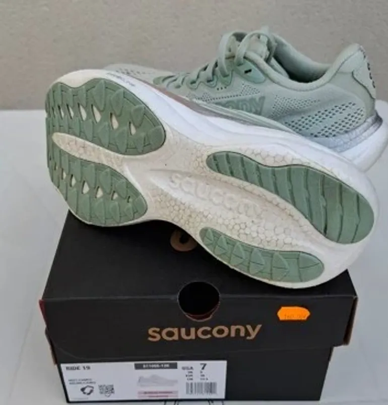 Used Saucony Ride 19 bike — image 3 of 3