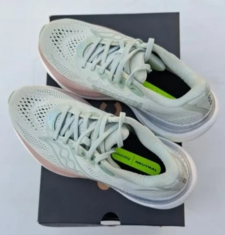 Used Saucony Ride 19 bike — image 2 of 3