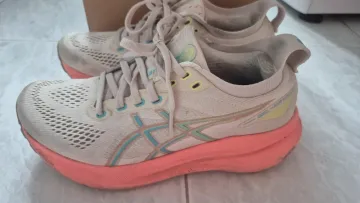Used Asics Running Shoes bike — image 1 of 2