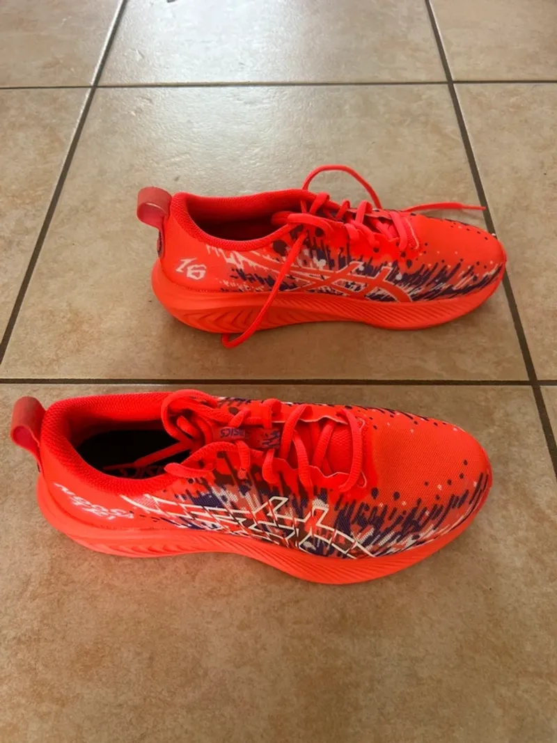 Asics Running Shoes Running Shoes d'occasion