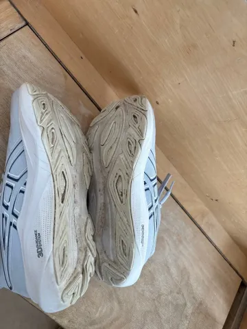 Used Asics GT-2000 14 bike — image 8 of 8
