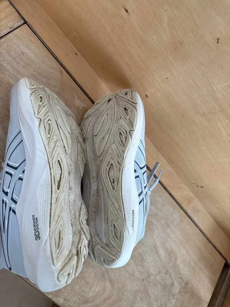 Used Asics GT-2000 14 bike — image 8 of 8