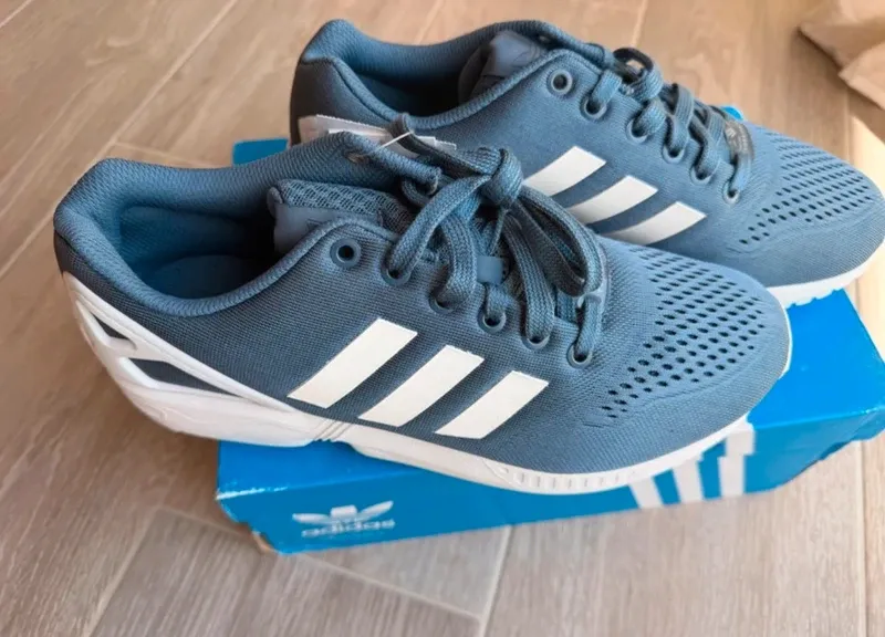 Used Adidas ZX Flux EM Running Shoes