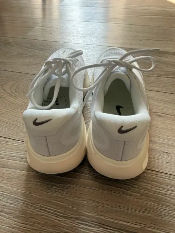 Used Nike Laufschuhe bike — image 2 of 7
