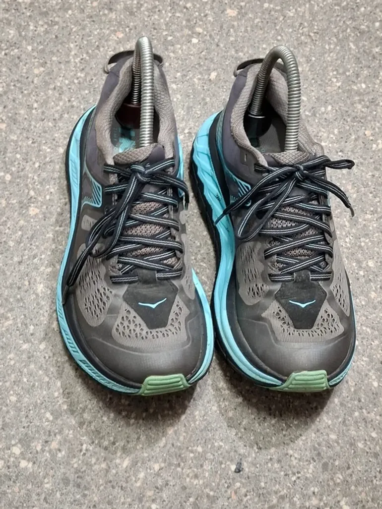 Used Hoka Sneakers da corsa bike — image 8 of 15