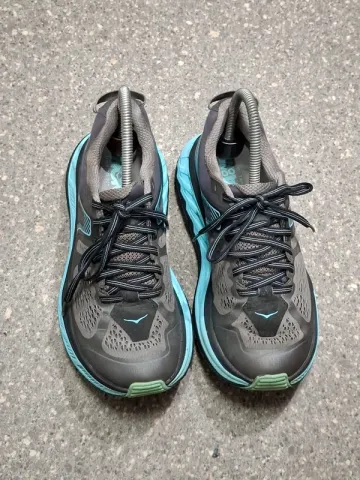 Used Hoka Sneakers da corsa bike — image 11 of 15