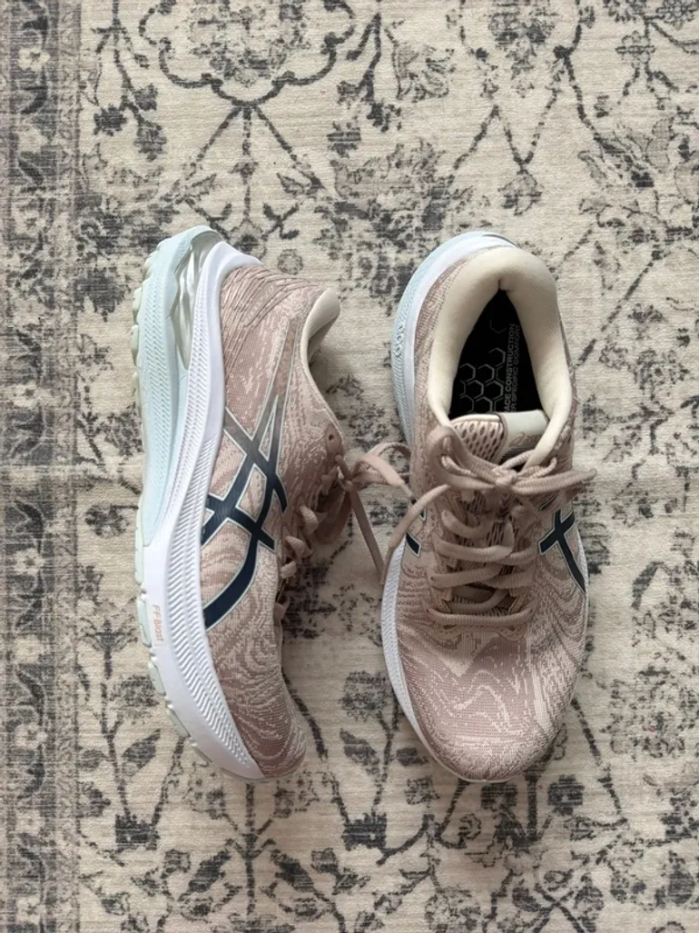 Used Asics GT 2000 bike — image 2 of 7