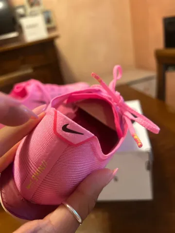 Used Nike Vaporfly 4 bike — image 10 of 12