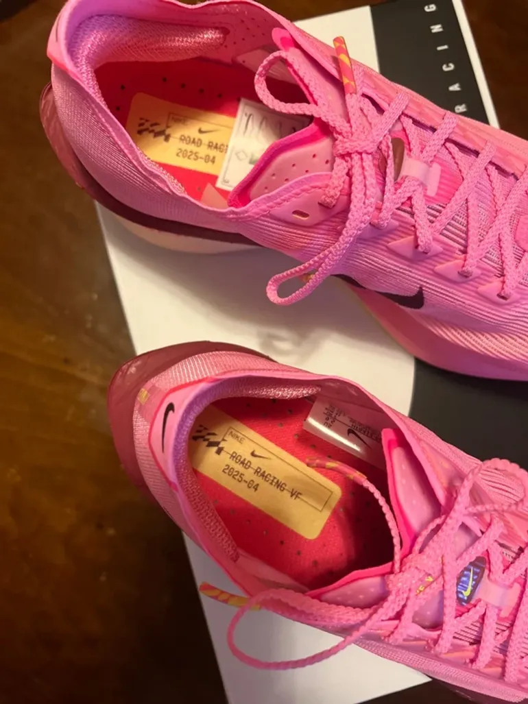 Used Nike Vaporfly 4 bike — image 8 of 12
