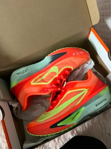Used Nike Zoom Fly 6 bike — image 7 of 8