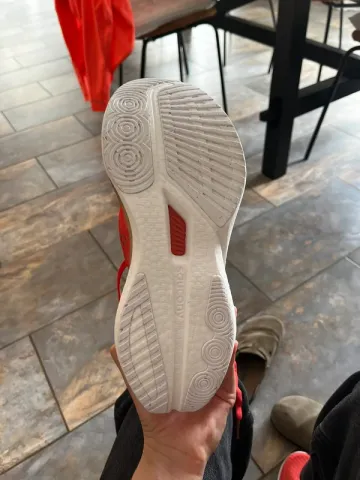 Saucony Endorphin Speed 5 bike d'occasion — image 6 sur 7