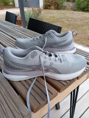Used Asics Gel Glorify 6 bike — image 2 of 8