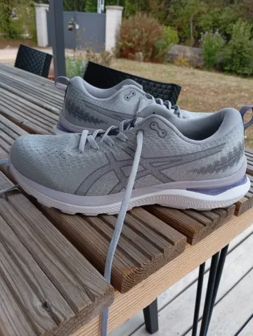 Used Asics Gel Glorify 6 bike — image 1 of 8