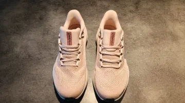 Used White React Revision bike — image 1 of 3