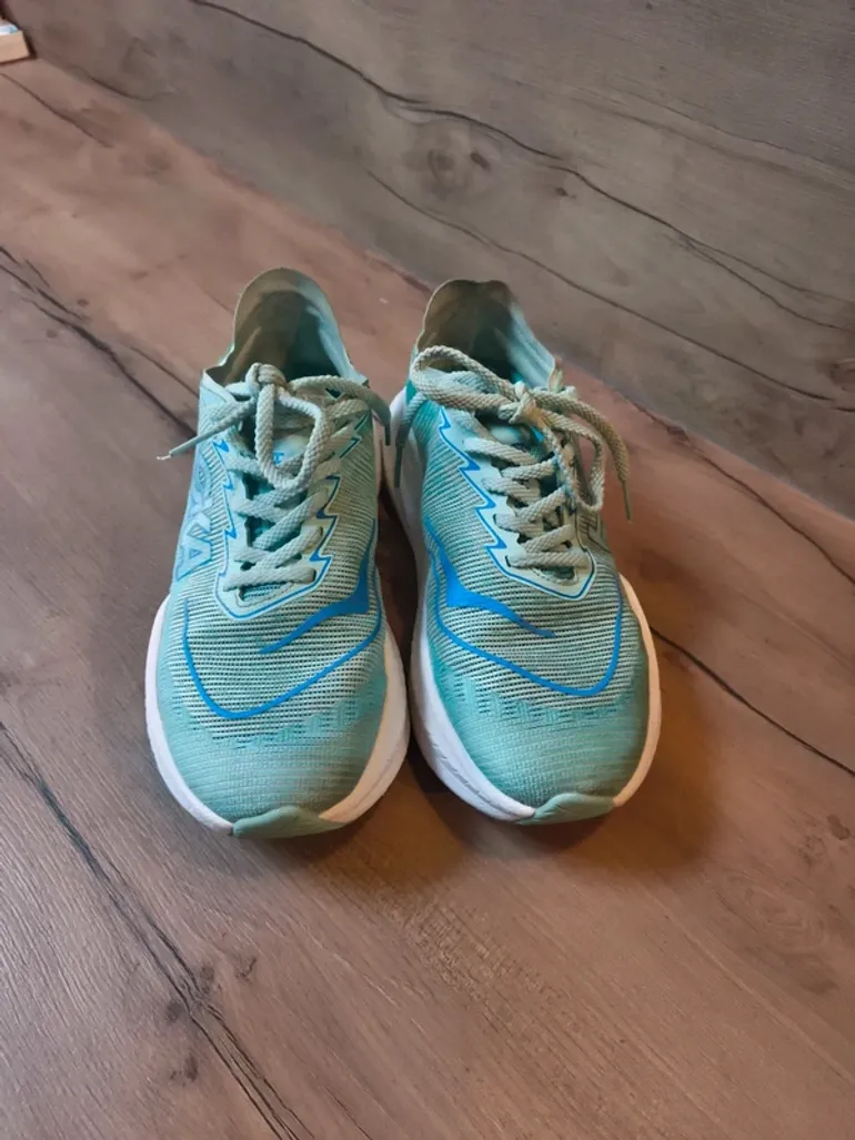 Použité Hoka Match X2 bike — obrázek 2 z 6