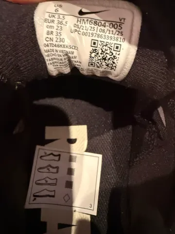 Used Nike Vomero 18 bike — image 2 of 2