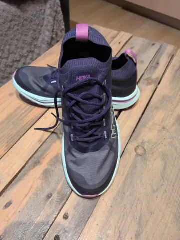Used Hoka Zinal 2 bike — image 2 of 5
