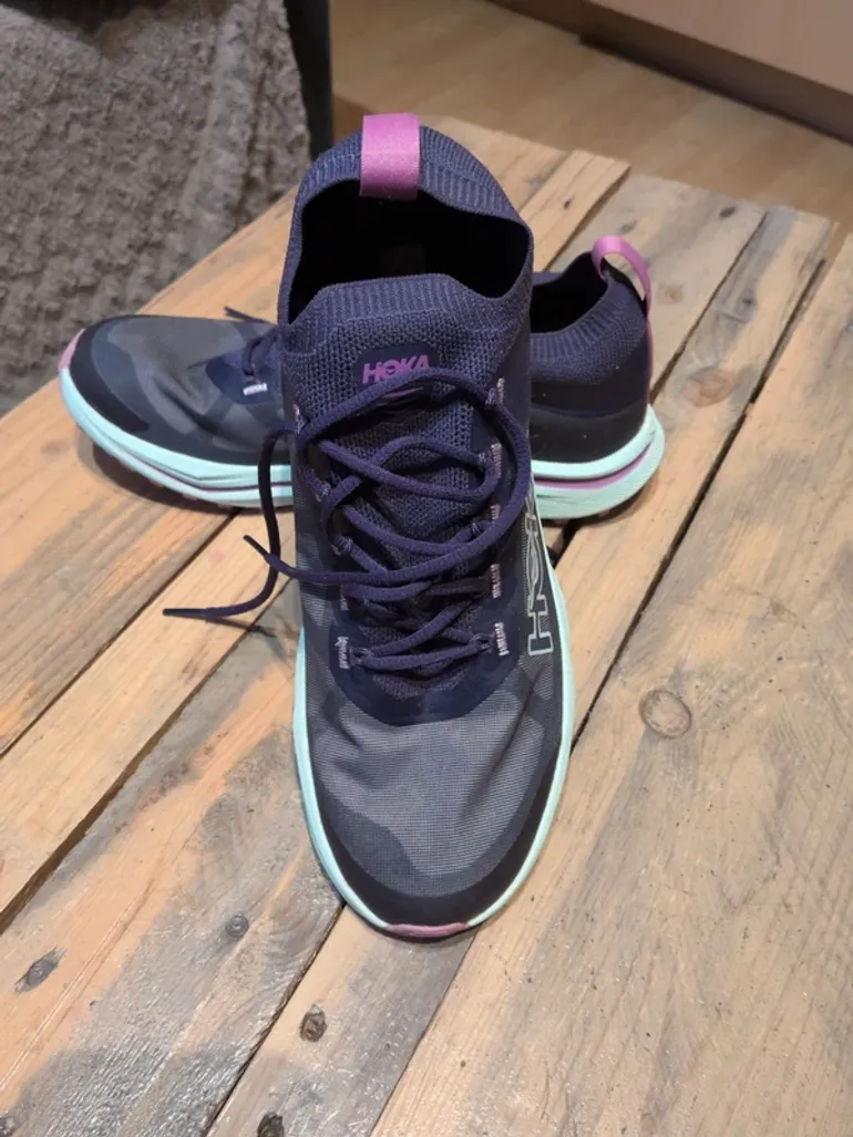 Used Hoka Zinal 2 bike — image 2 of 5