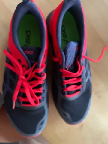Asics Basket bike d'occasion — image 5 sur 5