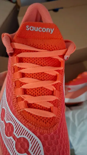 Saucony Endorphin Pro 4 bike d'occasion — image 13 sur 13