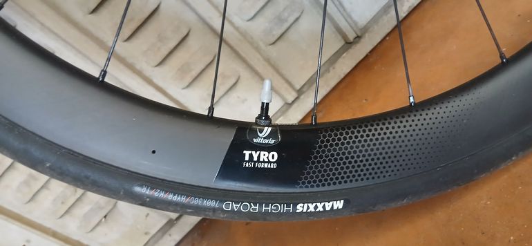 Gebrauchtes Ffwd TYRO 45 disc 2025 bike — Bild 4 von 6