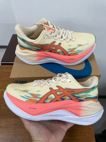Used Asics ST3 bike — image 1 of 4