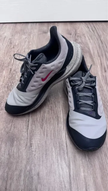 Used Nike Air Winflo 9 Shield bike — image 1 of 7
