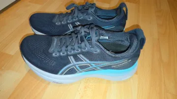 Used Ideal Gel-Kayano 32 bike — image 1 of 6