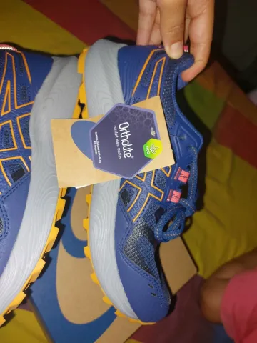Used Asics Running Shoes bike — image 8 of 8