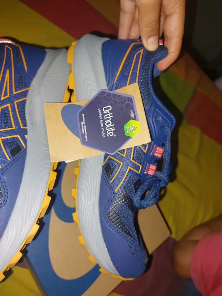 Used Asics Running Shoes bike — image 8 of 8