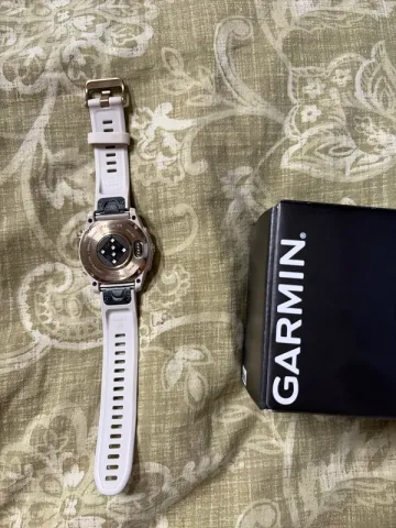 Used Garmin fenix 7s bike — image 2 of 4