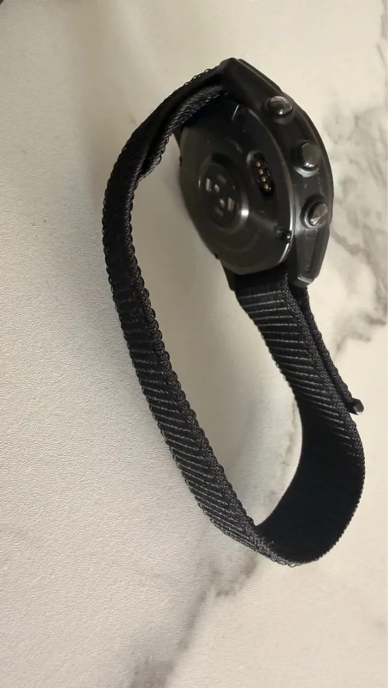 Used Garmin Epix Gen 2 Sapphire Titanium bike — image 3 of 7