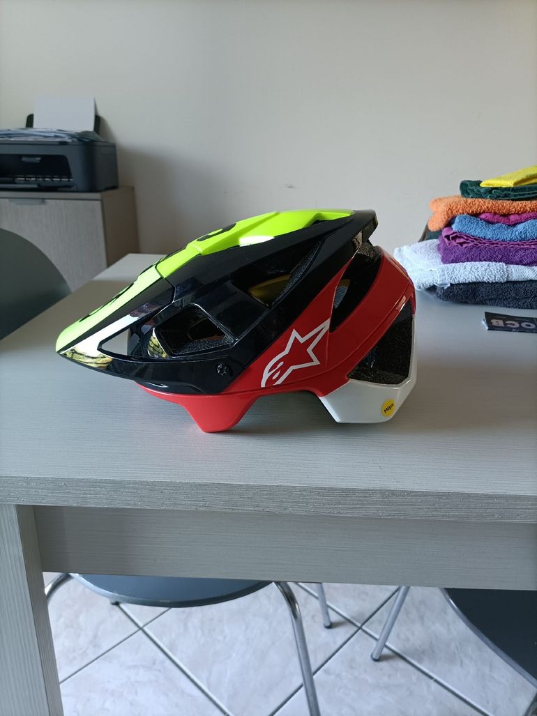 Alpinestars Vector MIPS Helmet bike usato — immagine 3 di 6
