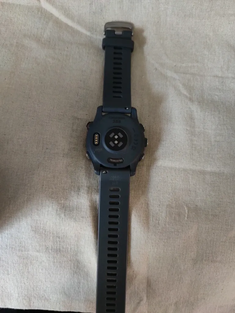 Used Garmin Forerunner 255 bike — image 5 of 6