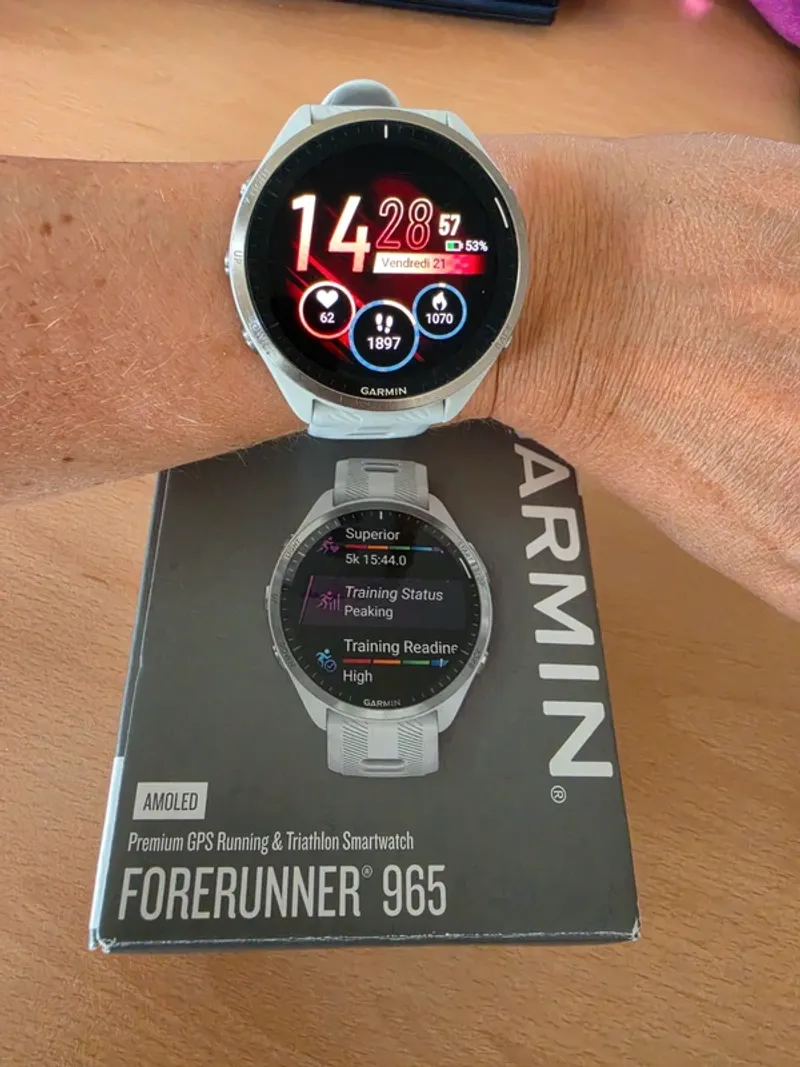 Käytetty Garmin Forerunner 965 Electronics