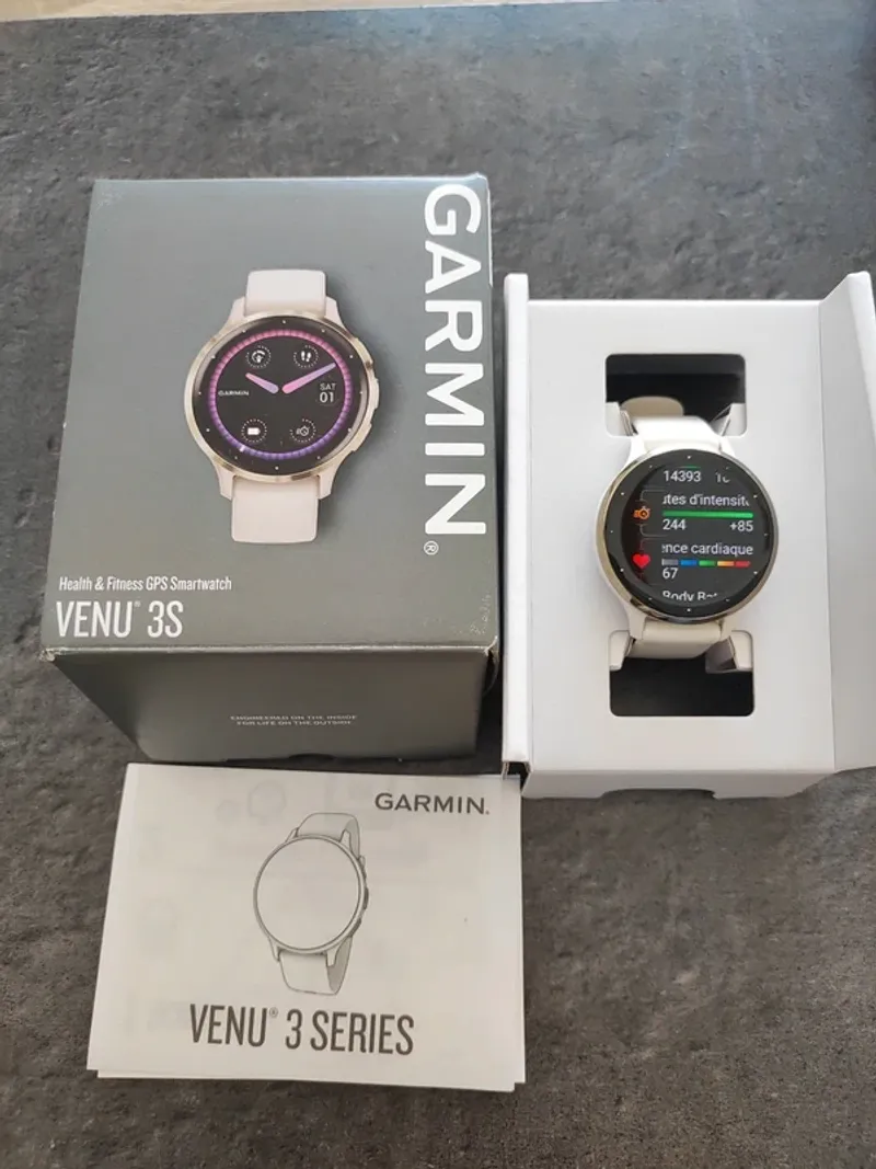 Used Garmin Venu 3s Electronics