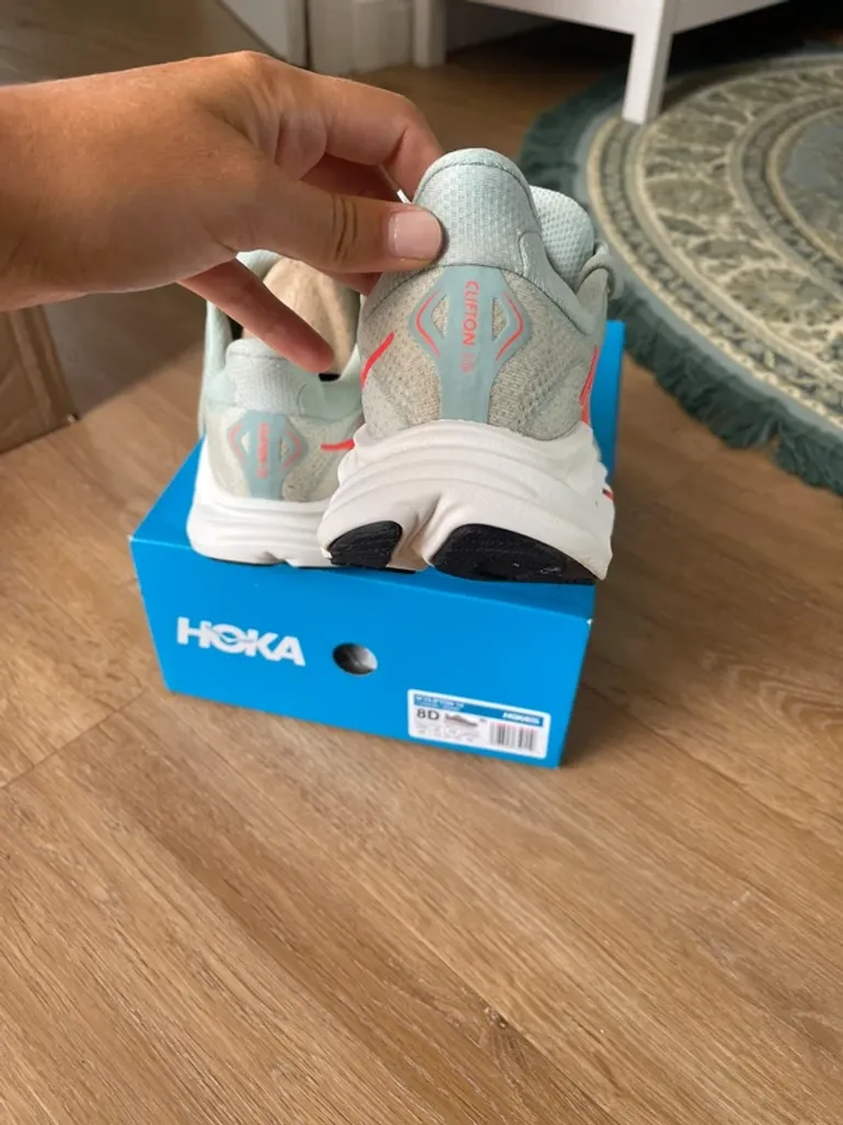 Used Hoka Clifton 10 bike — image 2 of 6