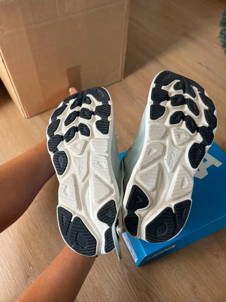 Used Hoka Clifton 10 bike — image 6 of 6
