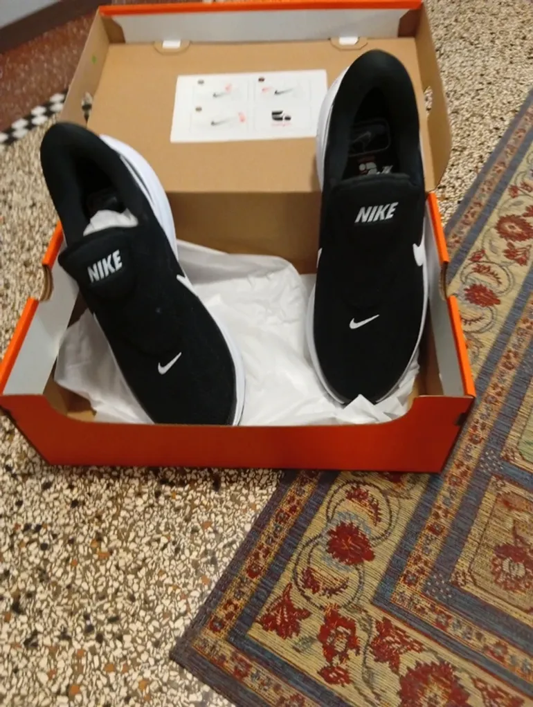 Brugt Nike Schuhe bike — billede 4 af 4